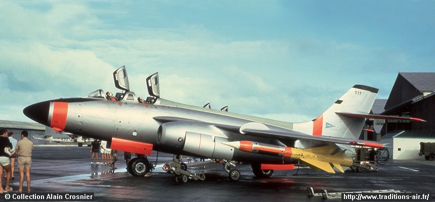 046e