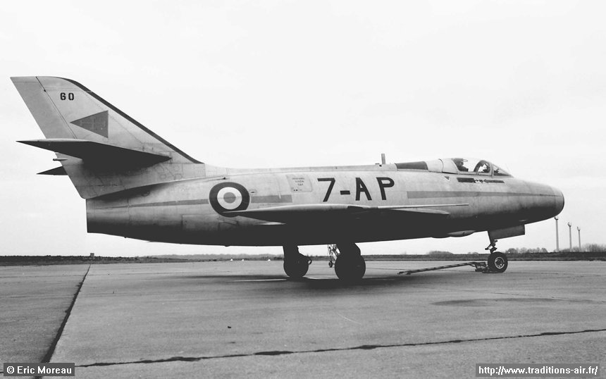 077d