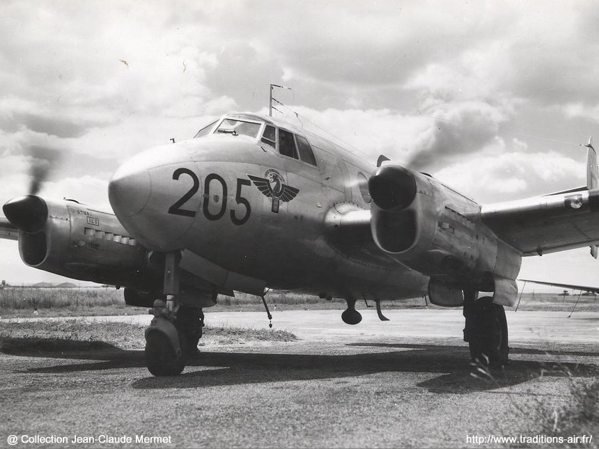div_BA702